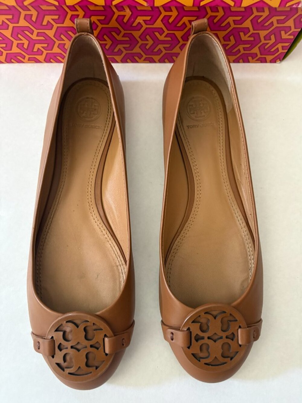 Tory Burch Gabriel Royal Tan Veg Leather Ballet Flats Size US 9 With Box